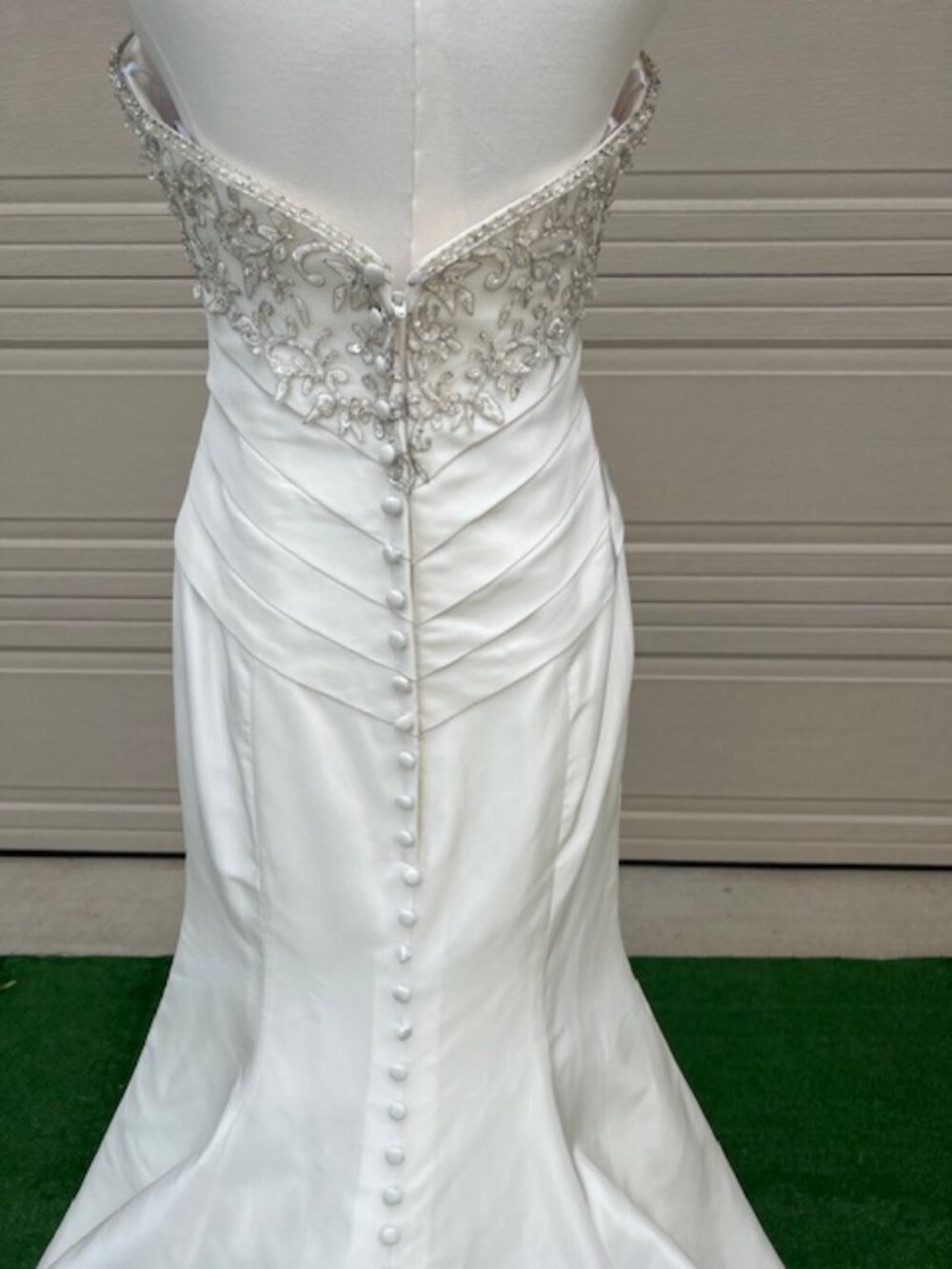 NWT Exclusive Bridal Ivory Taffeta Strapless Gown – Size 8 - Picture 10 of 16